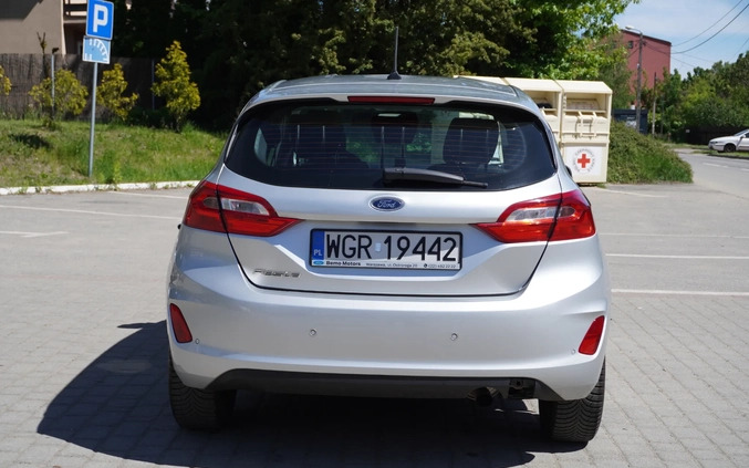 Ford Fiesta cena 38500 przebieg: 102000, rok produkcji 2019 z Katowice małe 301